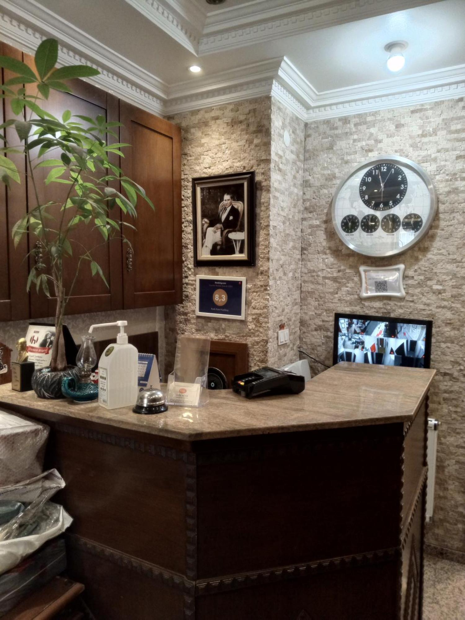 Kosk Hotel Kadikoy Истанбул Екстериор снимка