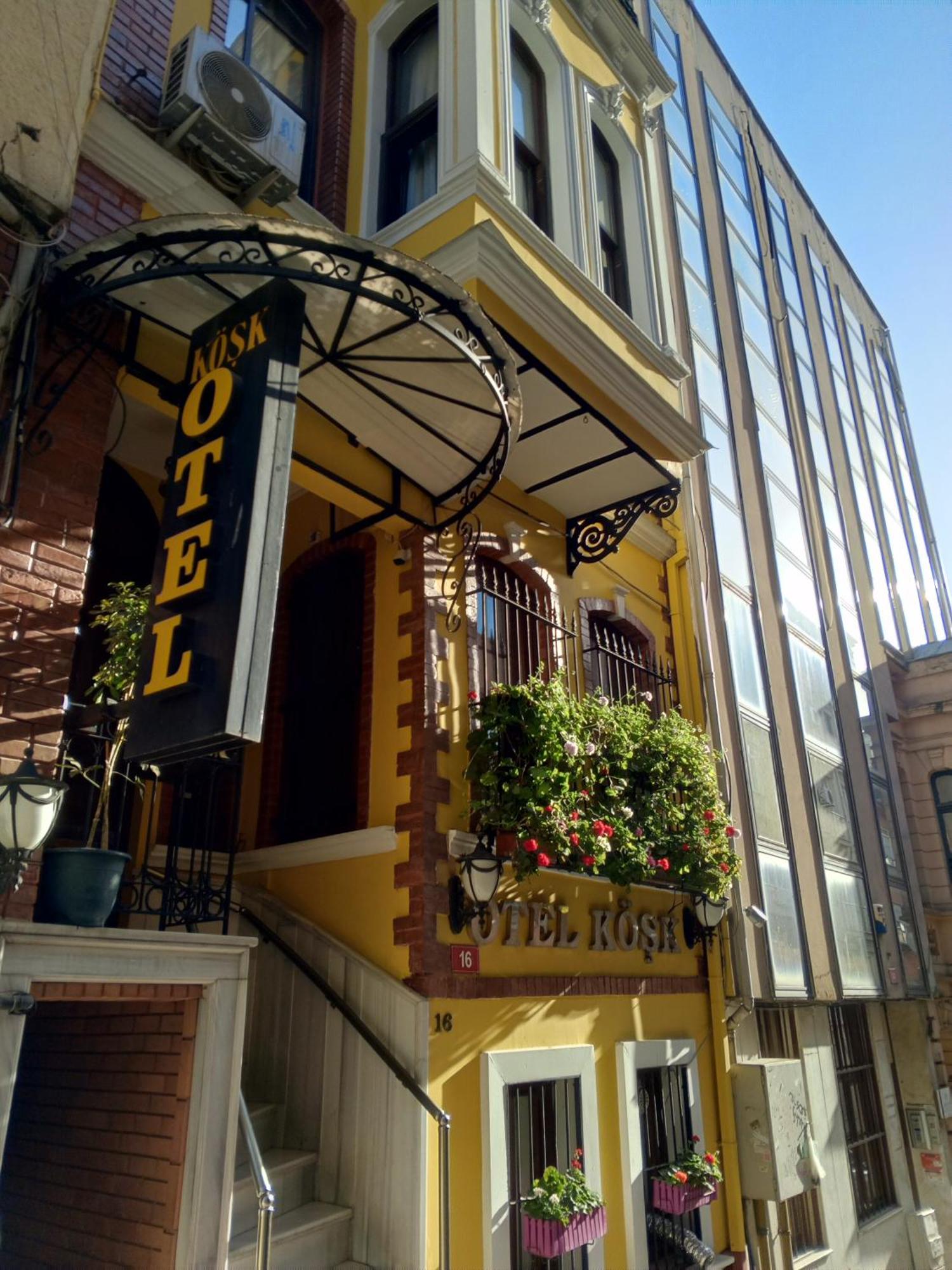 Kosk Hotel Kadikoy Истанбул Екстериор снимка