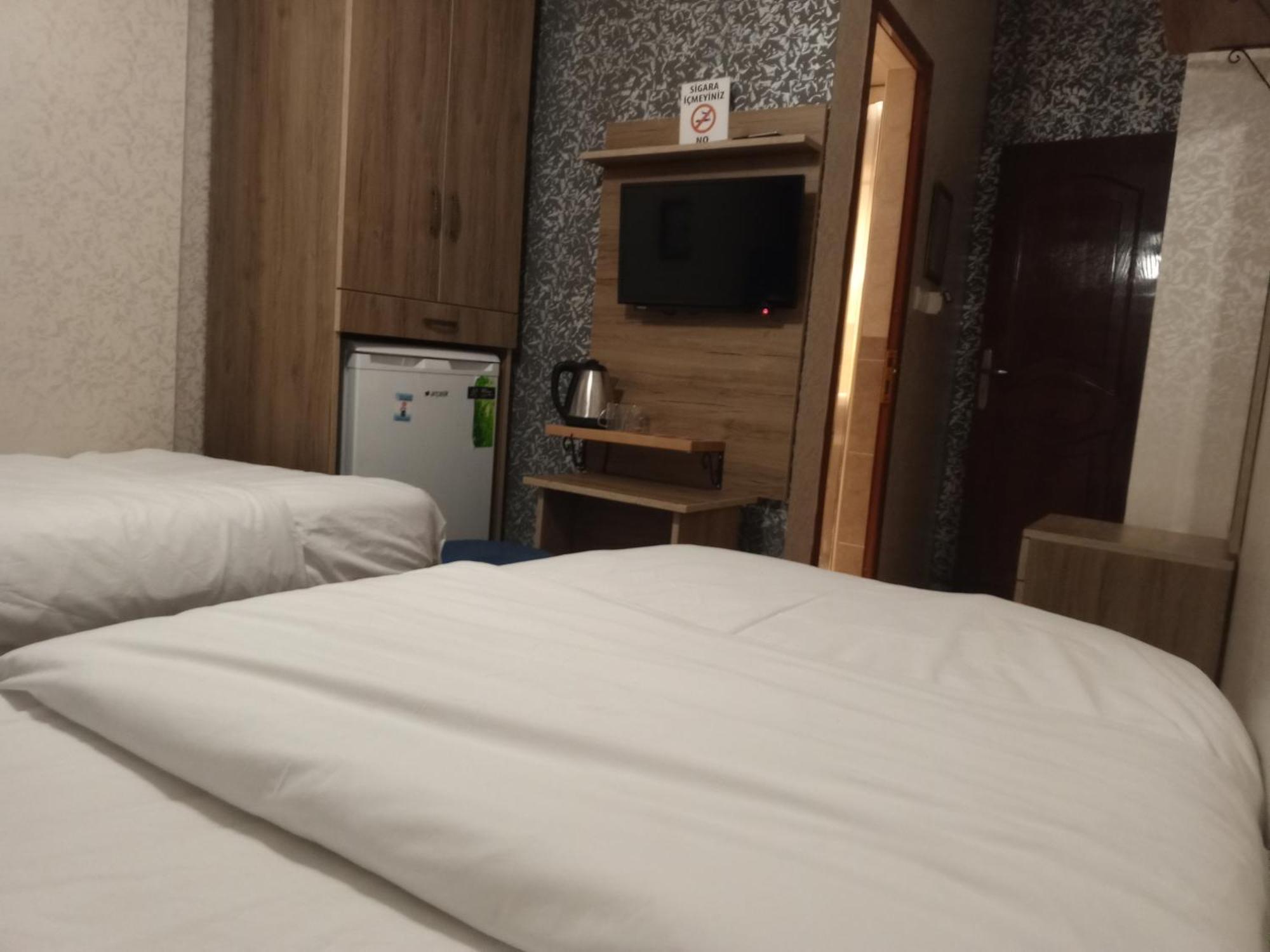 Kosk Hotel Kadikoy Истанбул Екстериор снимка