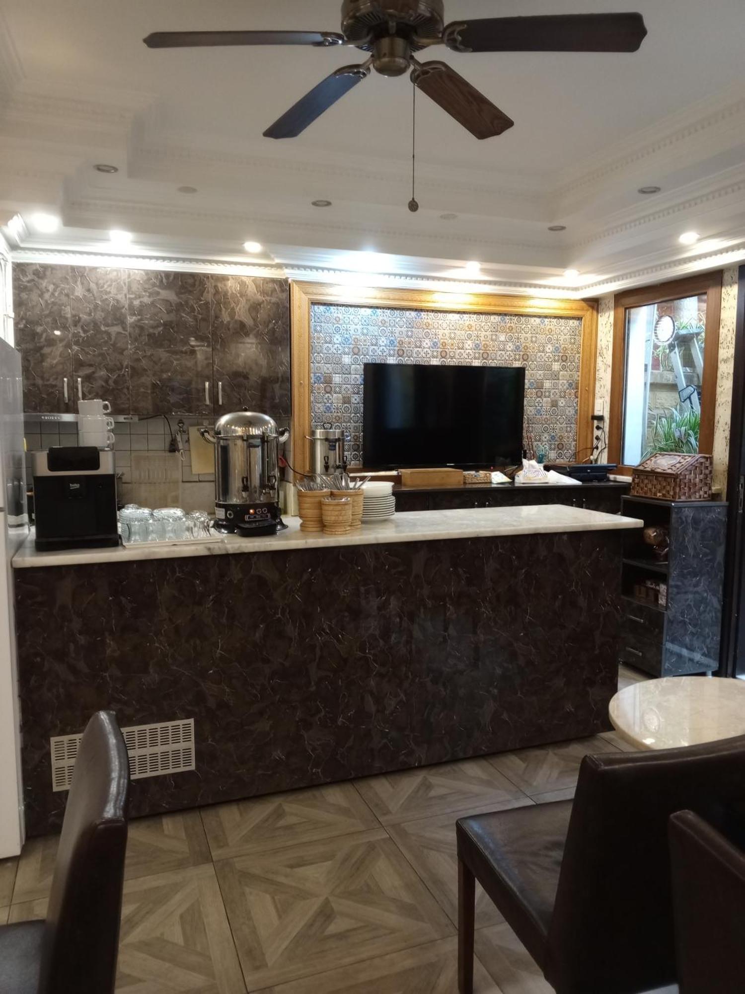 Kosk Hotel Kadikoy Истанбул Екстериор снимка