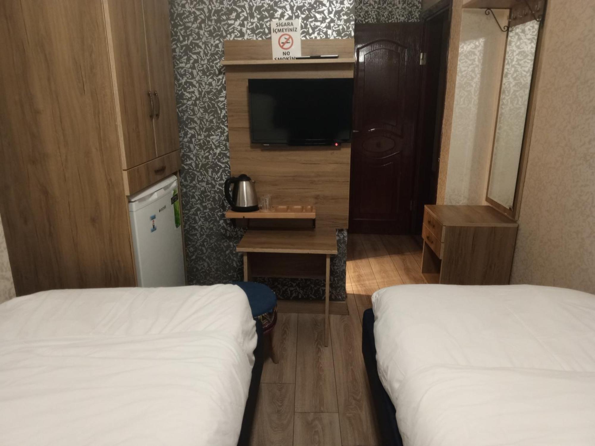 Kosk Hotel Kadikoy Истанбул Екстериор снимка