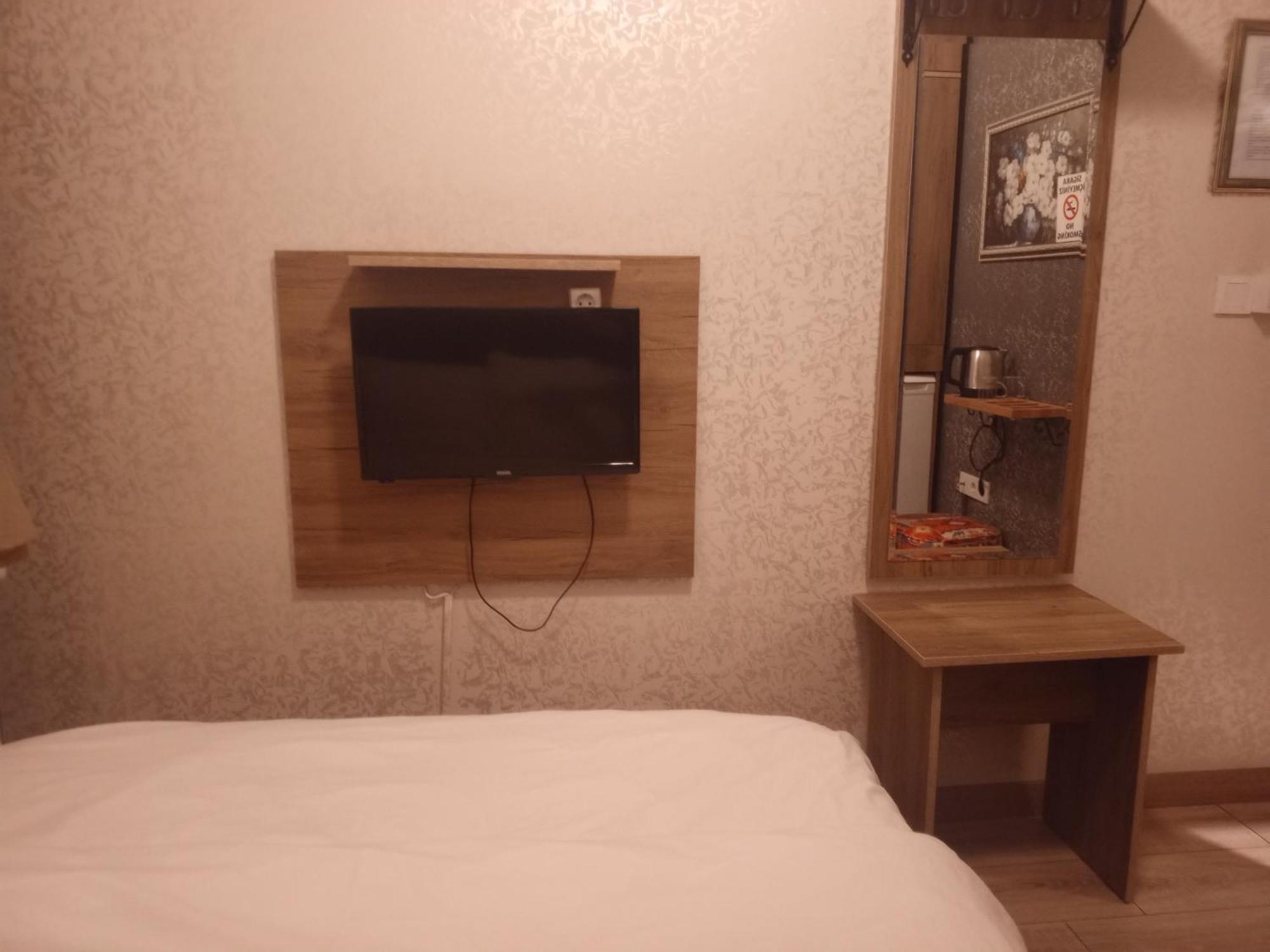 Kosk Hotel Kadikoy Истанбул Екстериор снимка