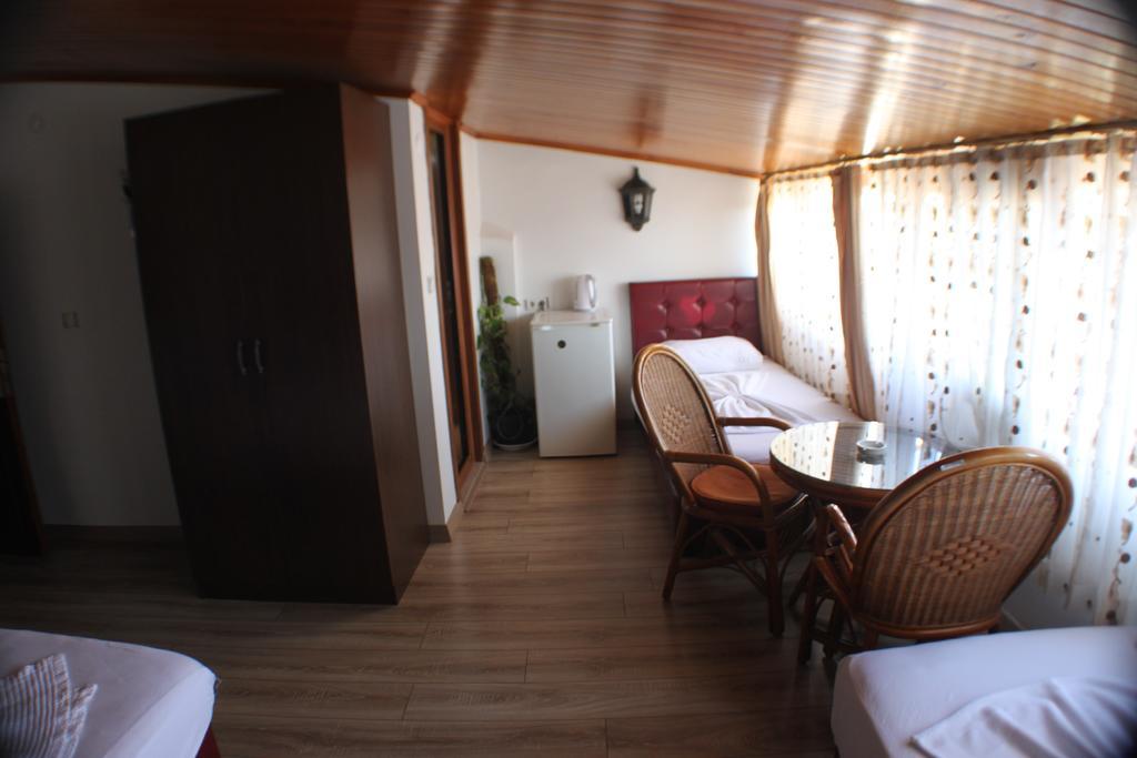 Kosk Hotel Kadikoy Истанбул Екстериор снимка