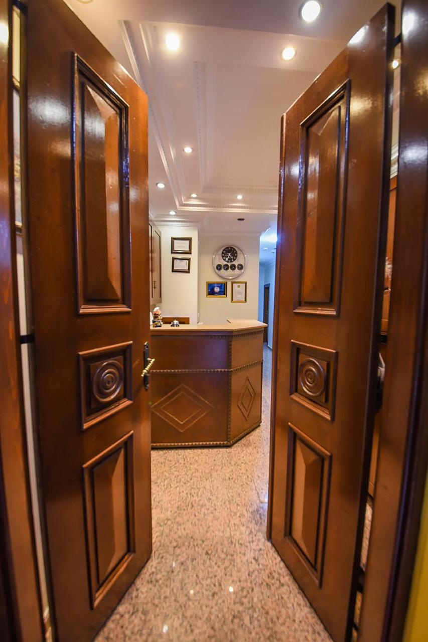 Kosk Hotel Kadikoy Истанбул Екстериор снимка