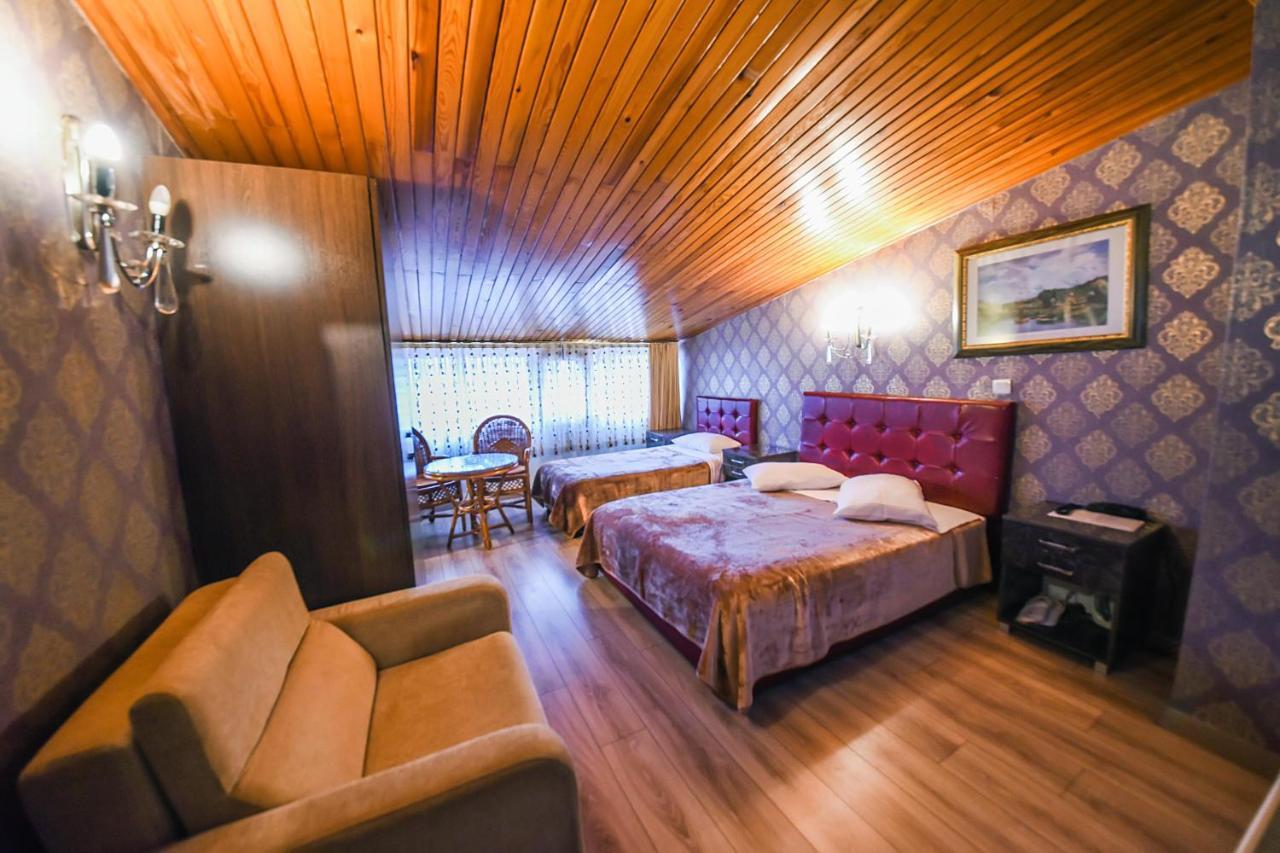 Kosk Hotel Kadikoy Истанбул Екстериор снимка